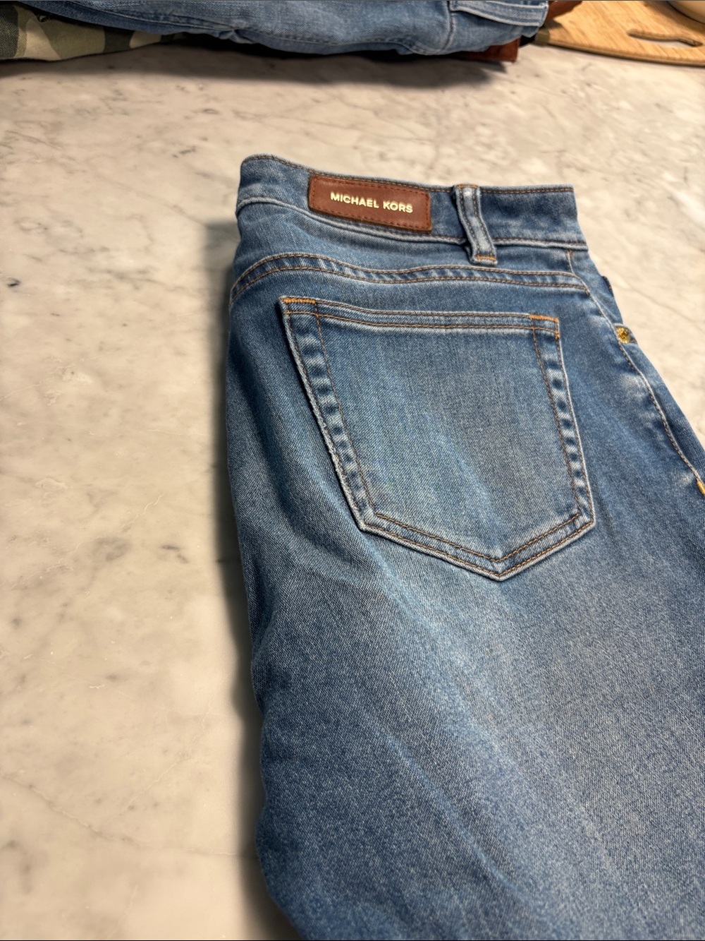 Jeans - Picture 7 of 8